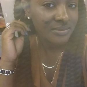 Meet your Posher, Trisherica